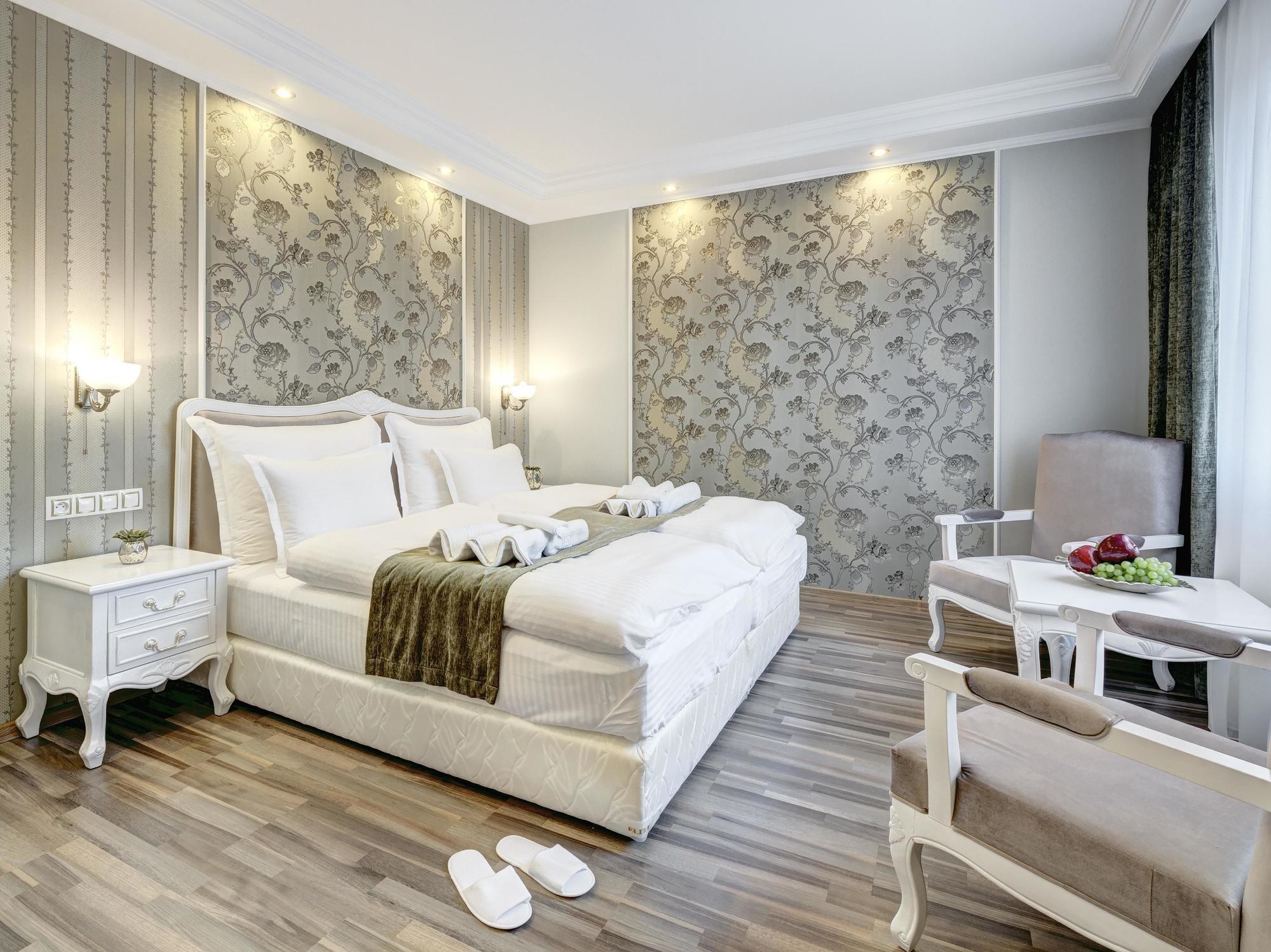 Boutique Hotel Diama Mratin Exterior photo