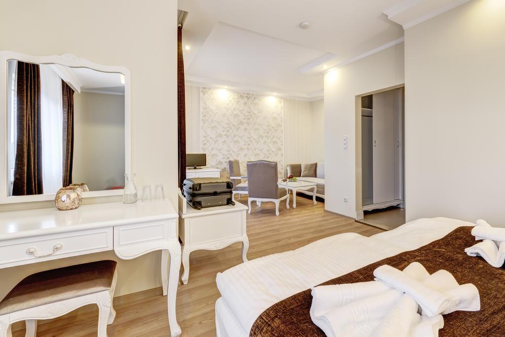 Boutique Hotel Diama Mratin Room photo